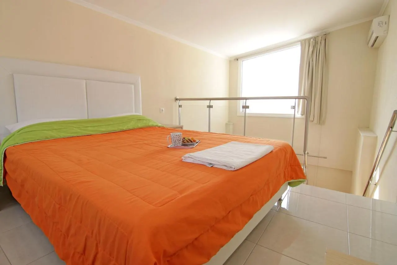 Mavridis Rooms 2 Nikiti  Aparthotel Nikiti (Sithonia)
