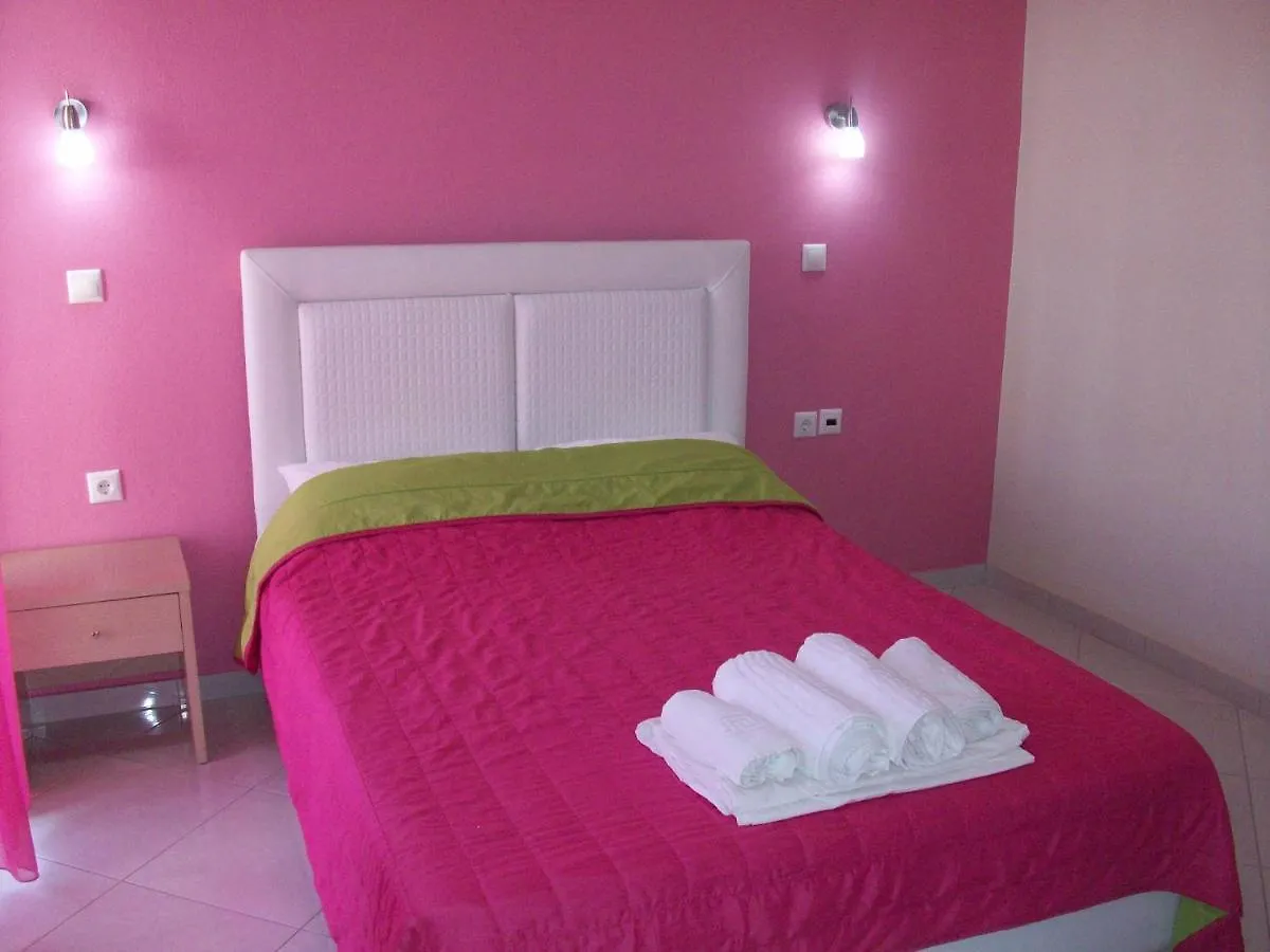 Mavridis Rooms 2 Nikiti  Greece